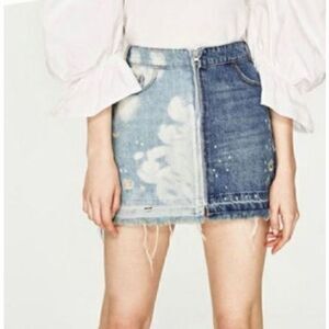 ZARA two toned bleached denim zipper skirt XS